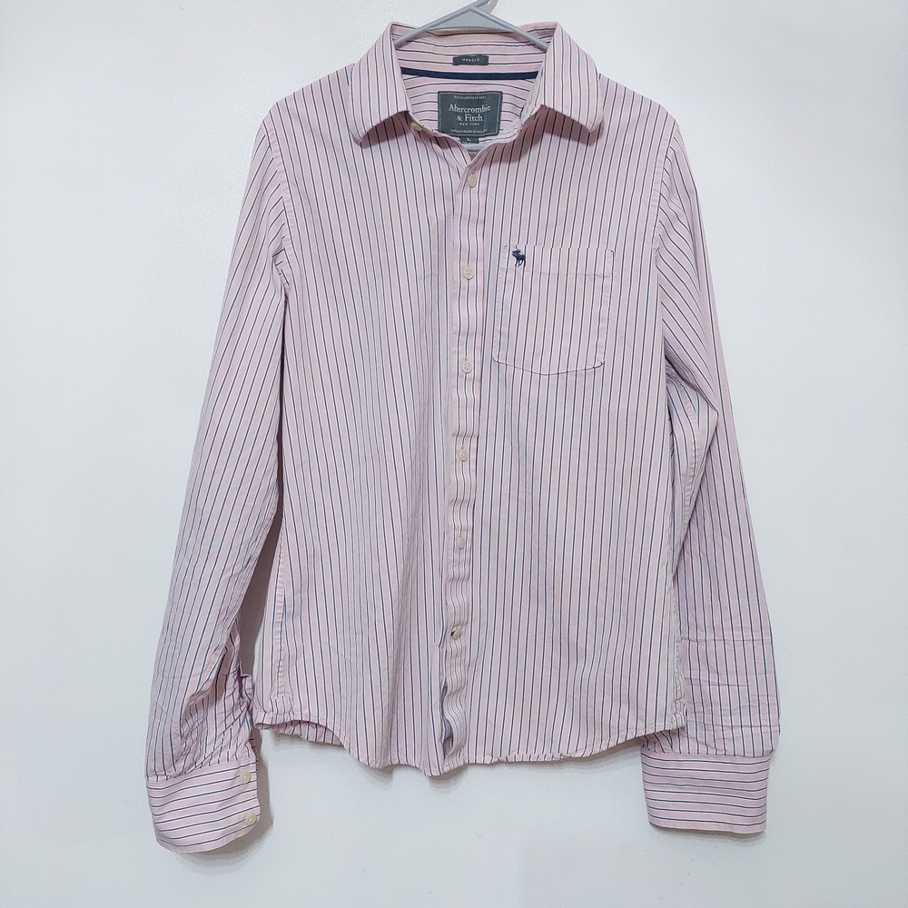 🛍 Abercrombie & Fitch Men's Pink Striped Button-Down Shirt Flawed